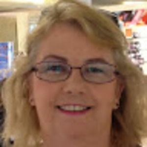 Meet your Posher, Henrietta